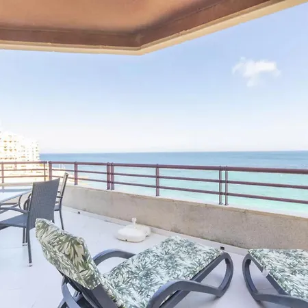 Topacio Penthouse 17a - Costa Carpediem * Κάλπε